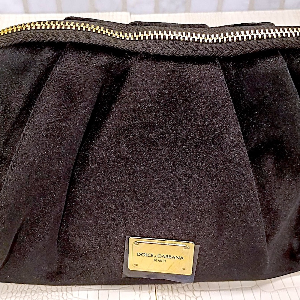 New and Unused Dolce & Gabbana Black Velvet Pouch with inside tag.